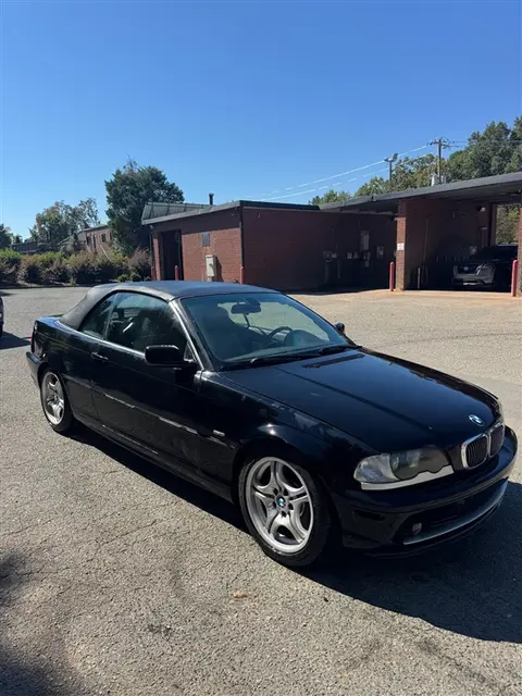 2003 BMW 3-Series thumbnail 3