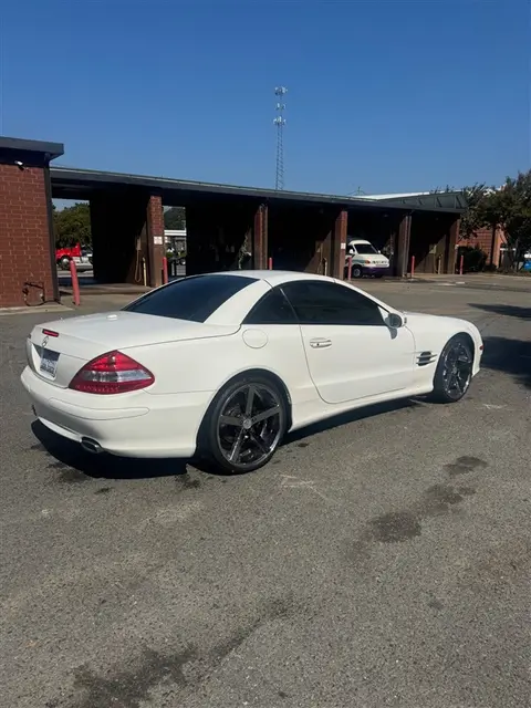 2007 Mercedes-Benz SL-Class thumbnail 4