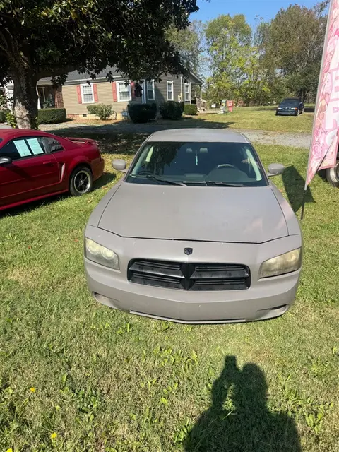 2009 Dodge Charger thumbnail 2
