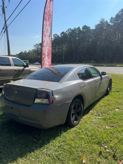 2009 Dodge Charger thumbnail 4