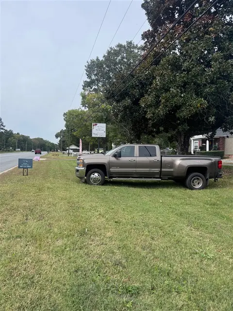 2015 Chevrolet Silverado 3500HD thumbnail 2